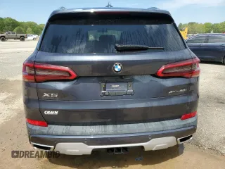 2019 BMW X5 xDrive40i with VIN 5UXCR6C53KLL02055, listed as a Copart auction lot 52218895 with 132,228 mi miles and Clean Title. Bid and sale history available at carsss.com. Image 6.