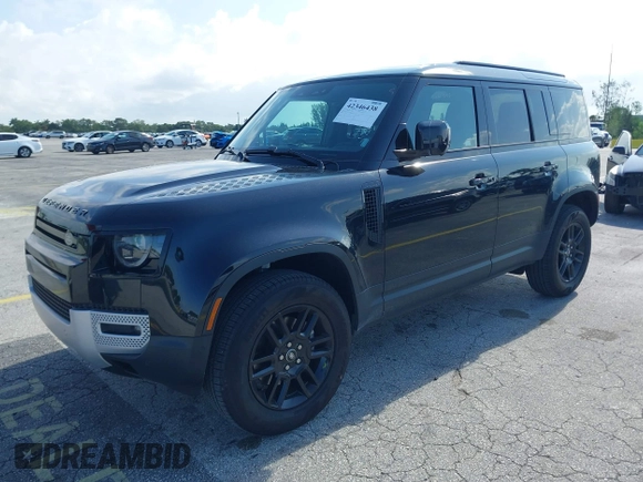 2025 Land Rover Defender S z VIN SALEJ7EX5S2391695, wystawiony jako IAAI lot #42346438 z przebiegiem 4926 mil mil oraz . Historia ofert i sprzedaży dostępna na DreamBid. Obrazek 2.
