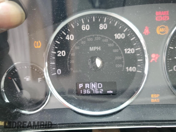 2009 Jeep Grand Cherokee Limited with VIN 1J8HS58T09C554863, listed as a Copart auction lot 55008995 with 136,762 mi miles and Salvage title. Bid and sale history available at DreamBid. Image 9.