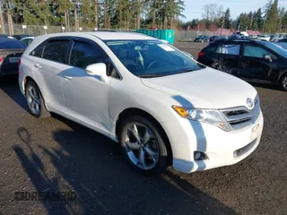 2013 Toyota Venza LE with VIN 4T3BK3BB2DU077232, listed as a IAAI auction lot 41860453 with 120,518 mi miles. Bid and sale history available at carsss.com. Image 1.