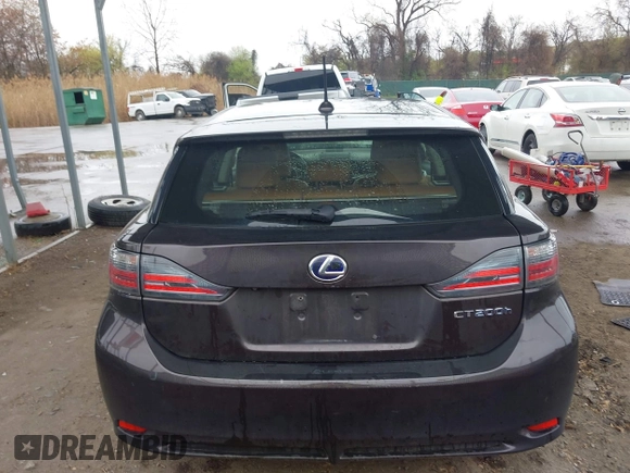 2013 Lexus CT 200h with VIN JTHKD5BH0D2167996, listed as a IAAI auction lot 41955293 with 200,378 mi miles and . Bid and sale history available at DreamBid. Image 16.