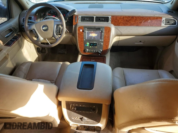 2012 Chevrolet Tahoe LTZ с VIN 1GNSCCE08CR210296, выставлен на аукционе Copart как лот 42102565 с пробегом 193 473 миль миль и Списание • Salvage title. История ставок и продаж доступна на DreamBid. Изображение 8.