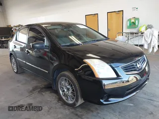 2010 Nissan Sentra SR with VIN 3N1AB6AP0AL710360, listed as a IAAI auction lot 42713828 with 174,333 mi miles and . Bid and sale history available at DreamBid. Image 1.