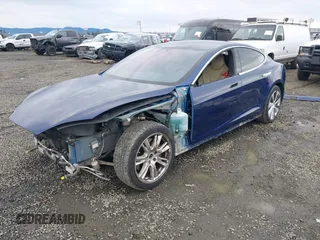 2017 Tesla Model S 100D with VIN 5YJSA1E25HF184502, listed as a IAAI auction lot 41834310 with 92,887 mi miles and . Bid and sale history available at DreamBid. Image 20.