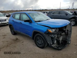 2021 Jeep Compass Sport z VIN 3C4NJCAB1MT576970, wystawiony jako Copart lot #43081635 z przebiegiem 42 759 mil mil oraz Szkoda całkowita • Salvage title. Historia ofert i sprzedaży dostępna na DreamBid. Obrazek 4.