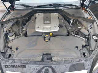 2014 Infiniti Q50 with VIN JN1BV7AP8EM675841, listed as a IAAI auction lot 41582924 with 139,637 mi miles. Bid and sale history available at carsss.com. Image 10.