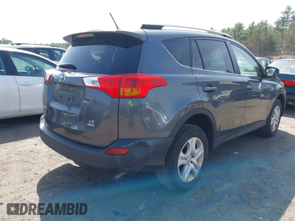 2015 Toyota RAV4 LE with VIN JTMBFREV1FD126062, listed as a IAAI auction lot 42095265 with 274,224 mi miles. Bid and sale history available at carsss.com. Image 4.