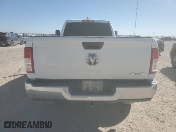 2022 Ram 2500 Tradesman with VIN 3C6UR5HJ2NG366442, listed as a Copart auction lot 49252165 with 81,256 mi miles and Salvage title. Bid and sale history available at DreamBid. Image 6.