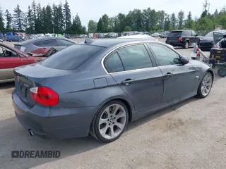 2007 BMW 3 Series 335i with VIN WBAVB73517KY60596, listed as a IAAI auction lot 42504350 with 111,403 mi miles and . Bid and sale history available at DreamBid. Image 4.