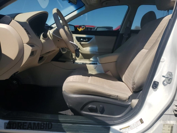 2016 Nissan Altima S with VIN 1N4AL3APXGN334760, listed as a Copart auction lot 52588005 with 110,141 mi miles and Salvage Title. Bid and sale history available at DreamBid. Image 7.