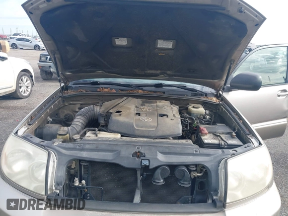 2004 Toyota 4Runner SR5 with VIN JTEBU14R640026969, listed as a IAAI auction lot 42172571 with 359,277 mi miles and . Bid and sale history available at DreamBid. Image 10.