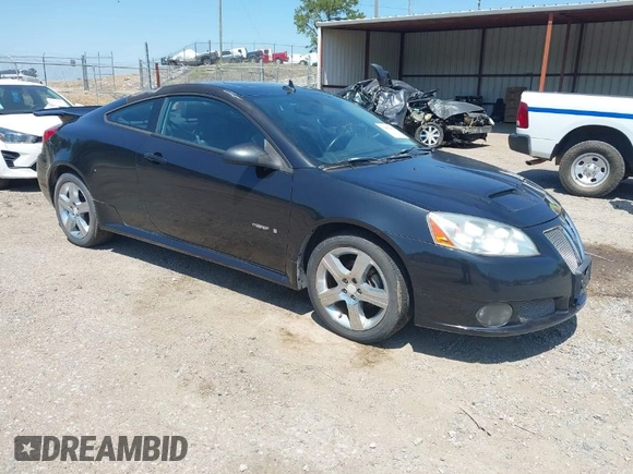 2008 Pontiac G6 GXP with VIN 1G2ZM177584219484, listed as a IAAI auction lot 42051856 with 276,664 mi miles. Bid and sale history available at carsss.com. Image 1.