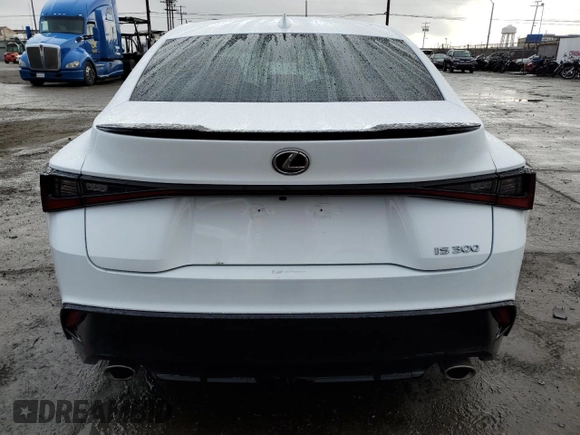 2024 Lexus IS 300 z VIN JTHBA1D23R5132336, wystawiony jako Copart lot #48824595 z przebiegiem 7 435 mil mil oraz Szkoda całkowita • Salvage title. Historia ofert i sprzedaży dostępna na DreamBid. Obrazek 6.
