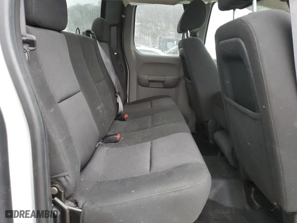 2011 Chevrolet Silverado 1500 Work Truck with VIN 1GCRKPE08BZ418520, listed as a Copart auction lot 85709674 with 135,726 mi miles and Salvage Title. Bid and sale history available at carsss.com. Image 10.