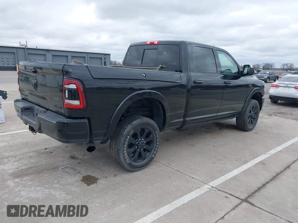 2019 Ram 2500 Laramie with VIN 3C6UR5FJ6KG574757, listed as a IAAI auction lot 41808297 with 33,981 mi miles. Bid and sale history available at carsss.com. Image 4.