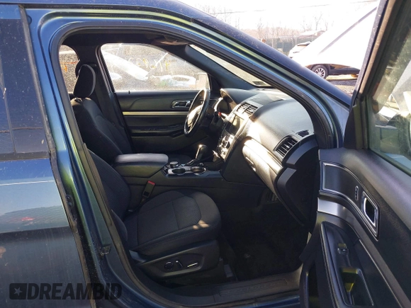 2018 Ford Explorer XLT z VIN 1FM5K8D83JGA30905, wystawiony jako IAAI lot #41642252 z przebiegiem 230 000 mil mil oraz . Historia ofert i sprzedaży dostępna na DreamBid. Obrazek 5.