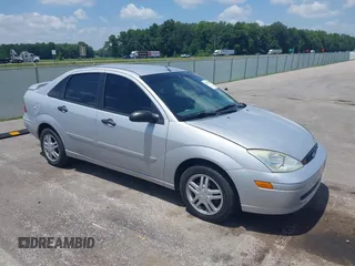 2002 Ford Focus SE z VIN 1FAFP34342W270897, wystawiony jako IAAI lot #42554878 z przebiegiem 159 377 mil mil oraz . Historia ofert i sprzedaży dostępna na DreamBid. Obrazek 1.