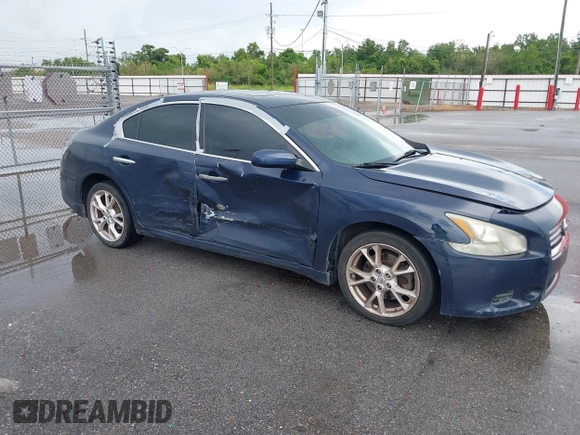 2014 Nissan Maxima SV с VIN 1N4AA5AP9EC479007, выставлен на аукционе IAAI как лот 42537879 с пробегом 139 787 миль миль и . История ставок и продаж доступна на DreamBid. Изображение 6.