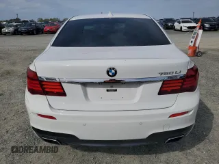 2015 BMW 7 Series 750Li z VIN WBAYE8C52FD781791, wystawiony jako Copart lot #49504935 z przebiegiem 103 171 mil mil oraz Szkoda całkowita • Salvage title. Historia ofert i sprzedaży dostępna na DreamBid. Obrazek 6.