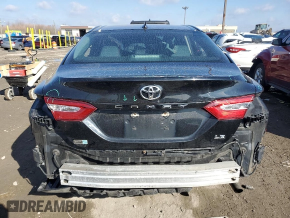2020 Toyota Camry LE with VIN 4T1L11AK4LU509761, listed as a Copart auction lot 47563265 with 137,457 mi miles and Salvage Title. Bid and sale history available at carsss.com. Image 6.