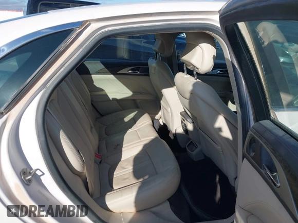 2018 Lincoln MKZ Reserve with VIN 3LN6L5E90JR620561, listed as a IAAI auction lot 40748397 with 62,825 mi miles. Bid and sale history available at carsss.com. Image 8.