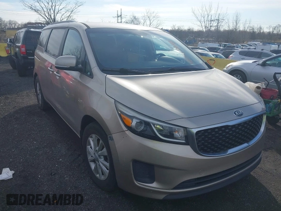 2015 Kia Sedona LX with VIN KNDMB5C15F6044093, listed as a IAAI auction lot 41843977 with 169,157 mi miles. Bid and sale history available at carsss.com. Image 1.