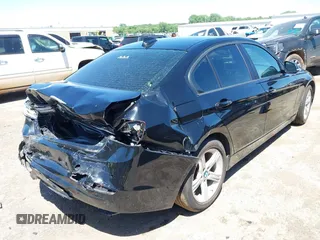2014 BMW 3 Series 328i с VIN WBA3A5G54ENP32289, выставлен на аукционе IAAI как лот 42316443 с пробегом Не указан миль и . История ставок и продаж доступна на DreamBid. Изображение 4.