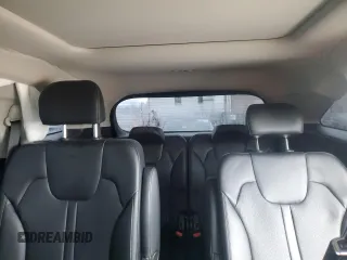 2022 Kia Sorento EX z VIN 5XYRH4LF9NG104561, wystawiony jako Copart lot #85367444 z przebiegiem 51 908 mil mil oraz Szkoda całkowita • Salvage title. Historia ofert i sprzedaży dostępna na DreamBid. Obrazek 10.