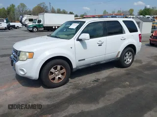 2008 Ford Escape Limited with VIN 1FMCU94178KD75081, listed as a IAAI auction lot 41954169 with 141,570 mi miles. Bid and sale history available at carsss.com. Image 2.