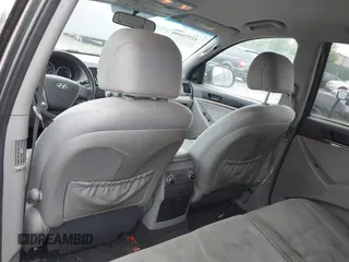 2008 Hyundai Veracruz GLS with VIN KM8NU13C48U073443, listed as a IAAI auction lot 42373199 with 216,736 mi miles and . Bid and sale history available at DreamBid. Image 14.