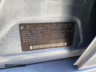 2011 BMW 3 Series 328i с VIN WBAPH5C5XBA442287, выставлен на аукционе Copart как лот 57636005 с пробегом Не указан миль и Чистый • Clean title. История ставок и продаж доступна на DreamBid. Изображение 12.
