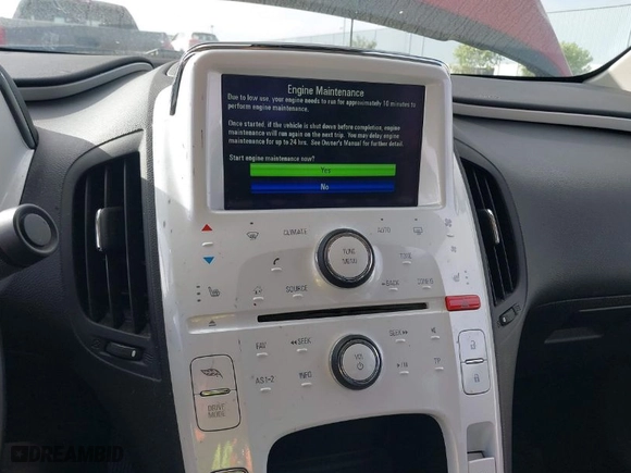 2012 Chevrolet Volt with VIN 1G1RB6E46CU112596, listed as a IAAI auction lot 42087098 with 112,965 mi miles. Bid and sale history available at carsss.com. Image 14.