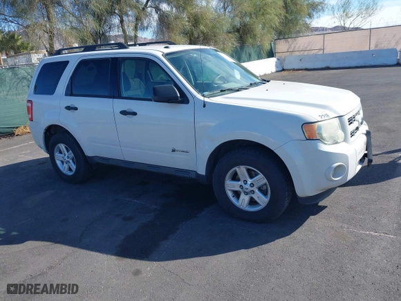 2009 Ford Escape Hybrid with VIN 1FMCU49349KA19086, listed as a IAAI auction lot 41704934 with 91,047 mi miles. Bid and sale history available at carsss.com. Image 1.