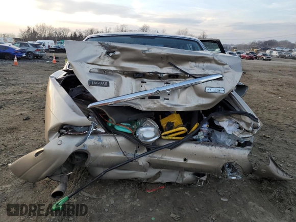 2002 Jaguar XJ 8 with VIN SAJDA14C82LF48116, listed as a Copart auction lot 86444224 with Not provided miles and Salvage title. Bid and sale history available at DreamBid. Image 6.