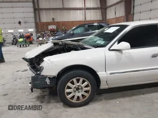 2001 Lincoln Continental with VIN 1LNHM97V81Y667328, listed as a IAAI auction lot 41730916 with 126,179 mi miles and . Bid and sale history available at DreamBid. Image 13.