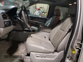 2008 GMC Yukon XL SLT with VIN 1GKFC16J78R252671, listed as a Copart auction lot 47294365 with 173,819 mi miles and Salvage Title. Bid and sale history available at carsss.com. Image 7.
