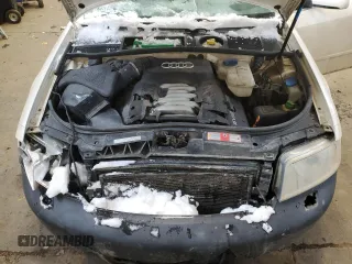 2001 Audi A6 z VIN WAUZL54B11N140292, wystawiony jako Copart lot #44751925 z przebiegiem 230 517 mil mil oraz Szkoda całkowita • Salvage title. Historia ofert i sprzedaży dostępna na DreamBid. Obrazek 11.