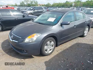 2008 Nissan Altima 2.5 SL with VIN 1N4AL21E58N553152, listed as a IAAI auction lot 42091827 with 187,569 mi miles. Bid and sale history available at carsss.com. Image 2.