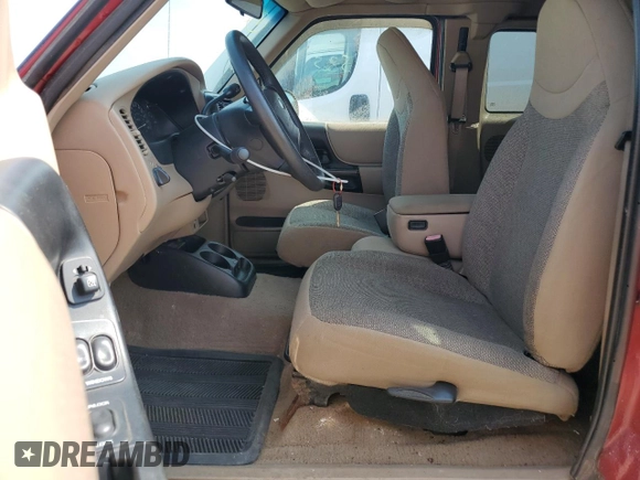 2001 Ford Ranger XL Fleet z VIN 1FTZR15E61TA43605, wystawiony jako Copart lot #58932585 z przebiegiem 84 662 mil mil oraz Czysty tytuł • Clean title. Historia ofert i sprzedaży dostępna na DreamBid. Obrazek 7.
