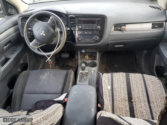 2014 Mitsubishi Outlander ES with VIN JA4AD2A31EZ004570, listed as a Copart auction lot 84794134 with 0 mi miles and Non Repairable. Bid and sale history available at carsss.com. Image 8.