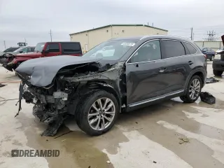 2018 Mazda CX-9 Signature with VIN JM3TCBEY5J0220693, listed as a Copart auction lot 45098575 with 70,315 mi miles and Salvage Title. Bid and sale history available at carsss.com. Image 1.