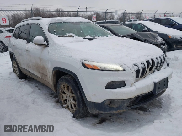 2016 Jeep Cherokee Latitude with VIN 1C4PJMCS0GW193936, listed as a IAAI auction lot 41440254 with 156,477 mi miles. Bid and sale history available at carsss.com. Image 1.