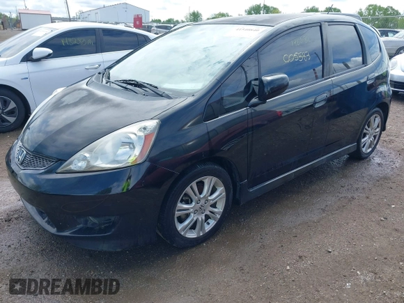2010 Honda Fit Sport with VIN JHMGE8H62AS005583, listed as a IAAI auction lot 41540840 with 176,687 mi miles and . Bid and sale history available at DreamBid. Image 2.