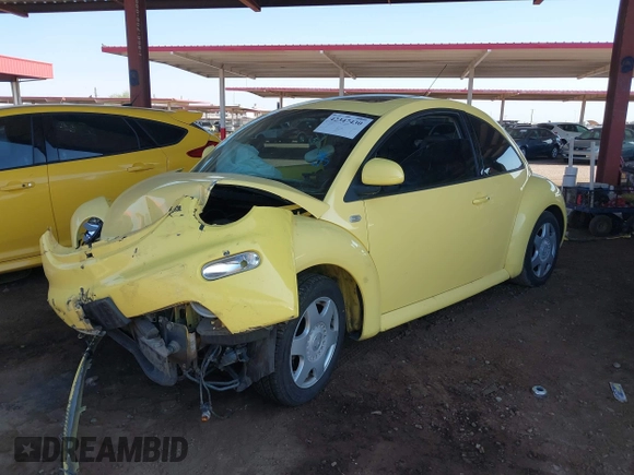 1999 Volkswagen Beetle GLS with VIN 3VWCA21C7XM472490, listed as a IAAI auction lot 42347430 with 157,911 mi miles and . Bid and sale history available at DreamBid. Image 16.