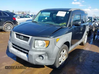 2005 Honda Element LX with VIN 5J6YH18365L011536, listed as a IAAI auction lot 41664563 with 223,380 mi miles and . Bid and sale history available at DreamBid. Image 2.