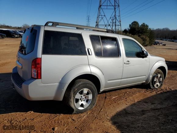 2011 Nissan Pathfinder SV with VIN 5N1AR1NN4BC630427, listed as a Copart auction lot 86926394 with 137,781 mi miles and Salvage Title. Bid and sale history available at carsss.com. Image 3.