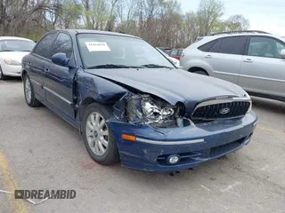 2003 Hyundai Sonata GLS with VIN KMHWF35H63A826340, listed as a IAAI auction lot 41884050 with 204,874 mi miles. Bid and sale history available at carsss.com. Image 6.
