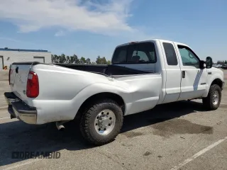 2002 Ford F-250 XL с VIN 1FTNX21F12EA20666, выставлен на аукционе Copart как лот 52757205 с пробегом 251 257 миль миль и Списание • Salvage title. История ставок и продаж доступна на DreamBid. Изображение 3.
