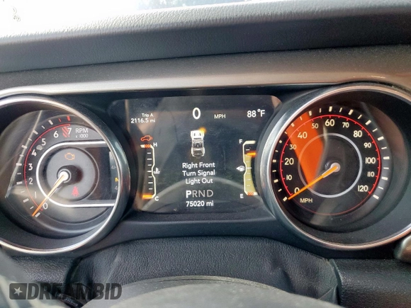 2019 Jeep Wrangler Unlimited Sahara z VIN 1C4HJXEG3KW635681, wystawiony jako Copart lot #60734065 z przebiegiem 75 020 mil mil oraz Szkoda całkowita • Salvage title. Historia ofert i sprzedaży dostępna na DreamBid. Obrazek 9.