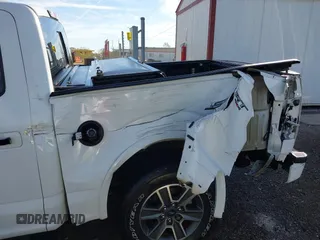 2016 Ford F-150 XLT with VIN 1FTEW1EP7GFB82528, listed as a IAAI auction lot 40653150 with 34,517 mi miles. Bid and sale history available at carsss.com. Image 19.